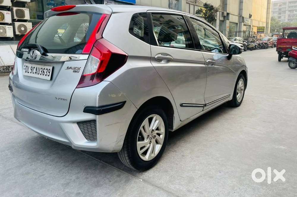Honda Jazz V Automatic, 2016, Petrol
