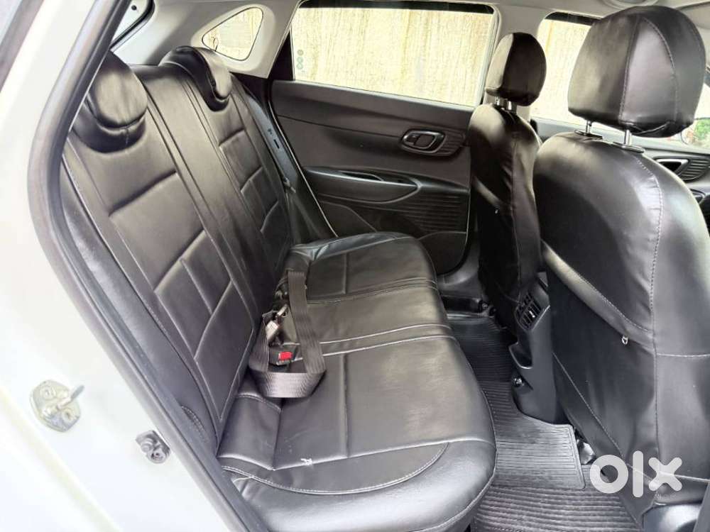 Hyundai I20 Sportz 1.2 Ivt, 2023, Petrol
