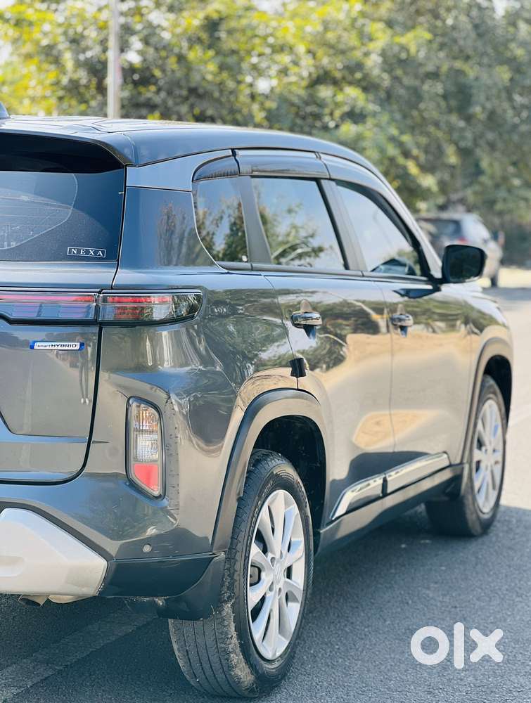 Maruti Suzuki Grand Vitara 1.5 Delta Smart Hybrid At, 2023, Petrol