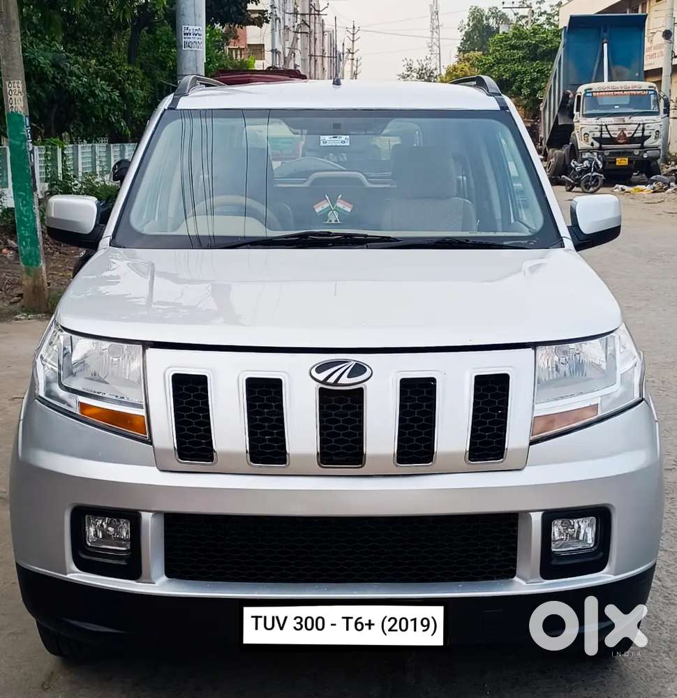 Well Maintained  Mahindra  Tuv-300t6+ Seems To Be Brand New Top Model