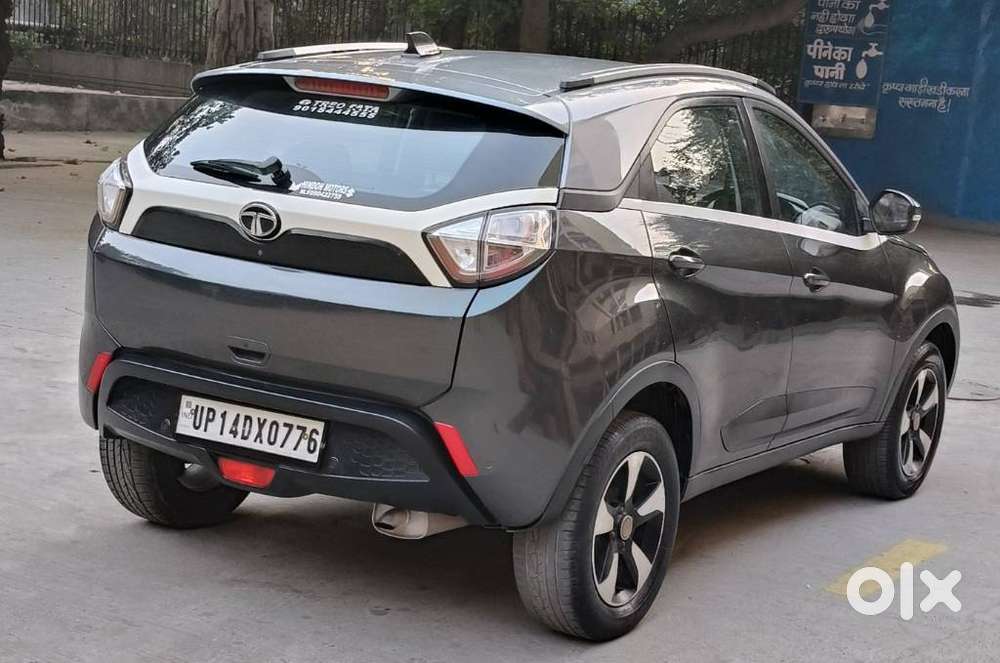 Tata Nexon 1.2 Revotron Xza Plus Dualtone, 2018, Petrol