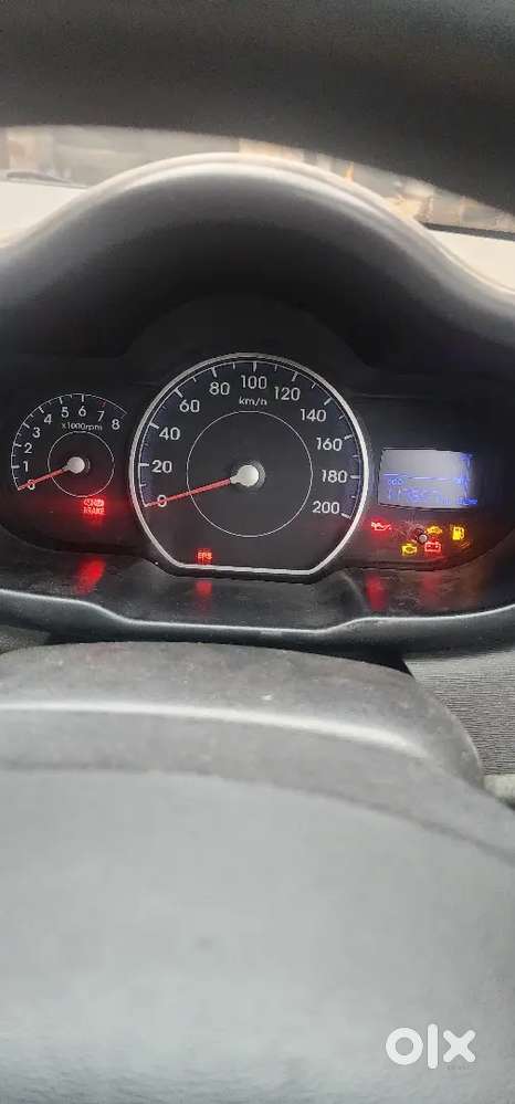 Hyundai I10 Sportz Manual 2013
