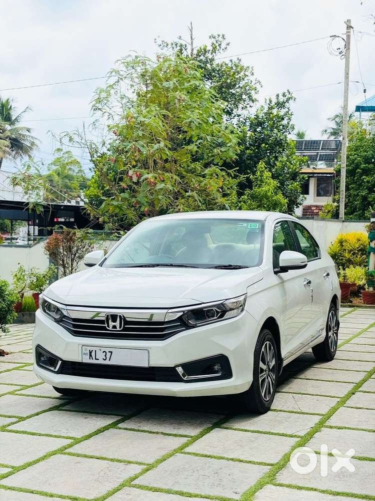 Honda Amaze 2nd Gen Vx, 2024, Petrol