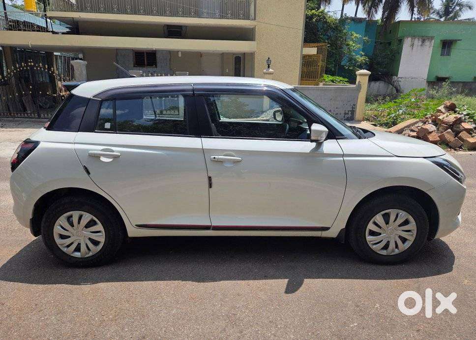 Maruti Suzuki Swift Vvt Vxi, 2024, Petrol