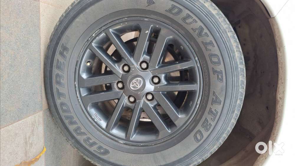 Toyota Fortuner 2015 Diesel Well Maintained
