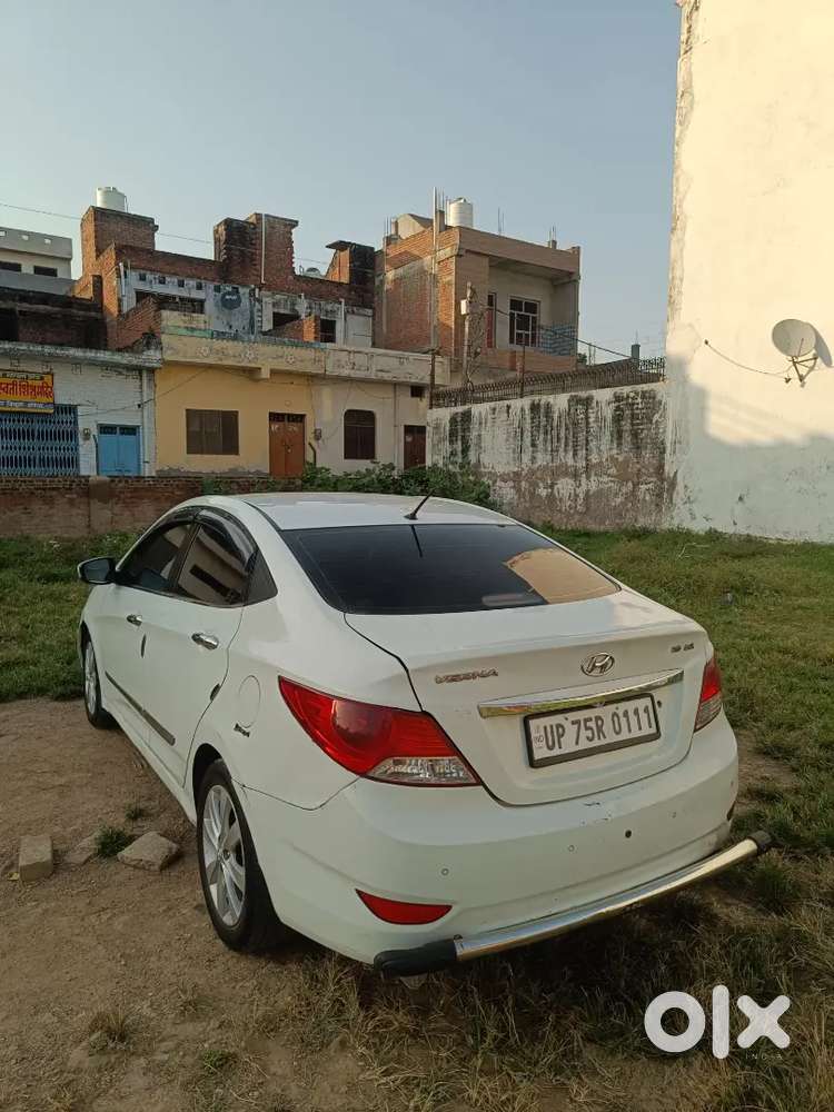 Hyundai Verna Crdi 2012