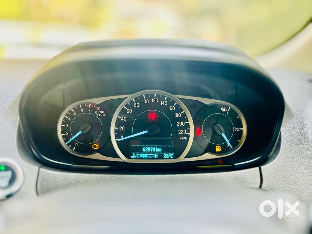 Ford Figo 2012-2015 Petrol Titanium, 2022, Petrol