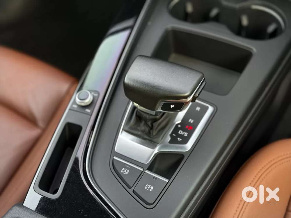Audi A4 2.0 Technology 40 Tfsi, 2025, Petrol