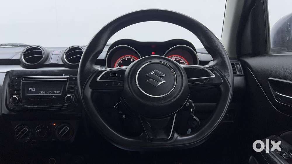 Maruti Suzuki Swift Amt Vvt Vxi, 2018, Petrol