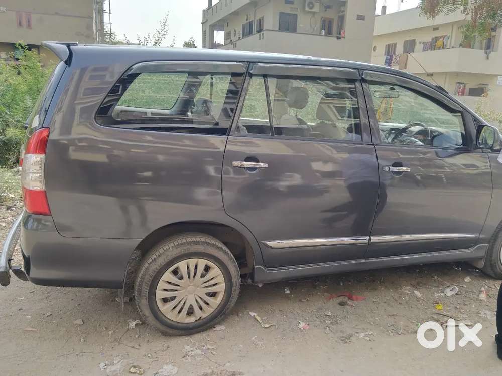 Toyota Innova 2016 Diesel Well Maintained