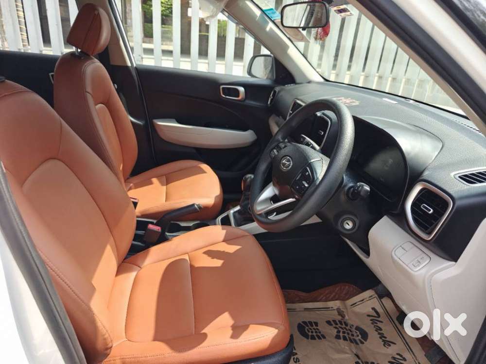 Hyundai Venue E 1.2 Petrol, 2023, Petrol