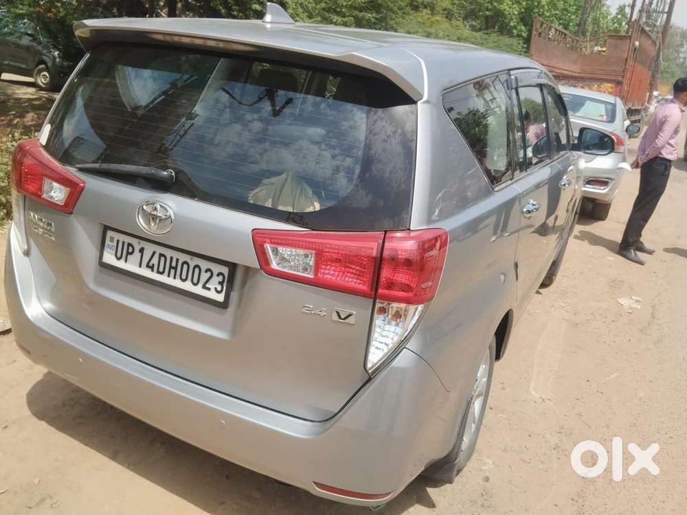 Toyota Innova Crysta 2017 Diesel 39500 Km Driven