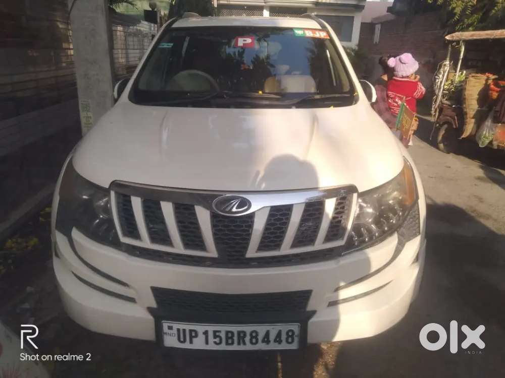Mahindra Xuv500 2015 Diesel 80000 Km Driven