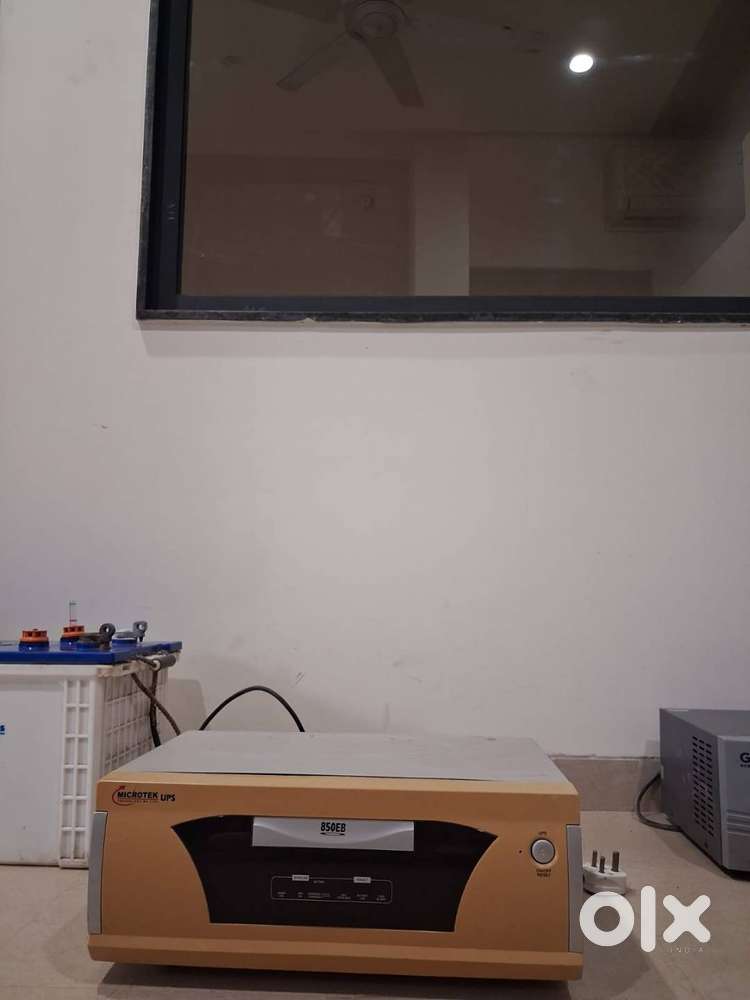 INVERTER WITH BATTERY GENUS
