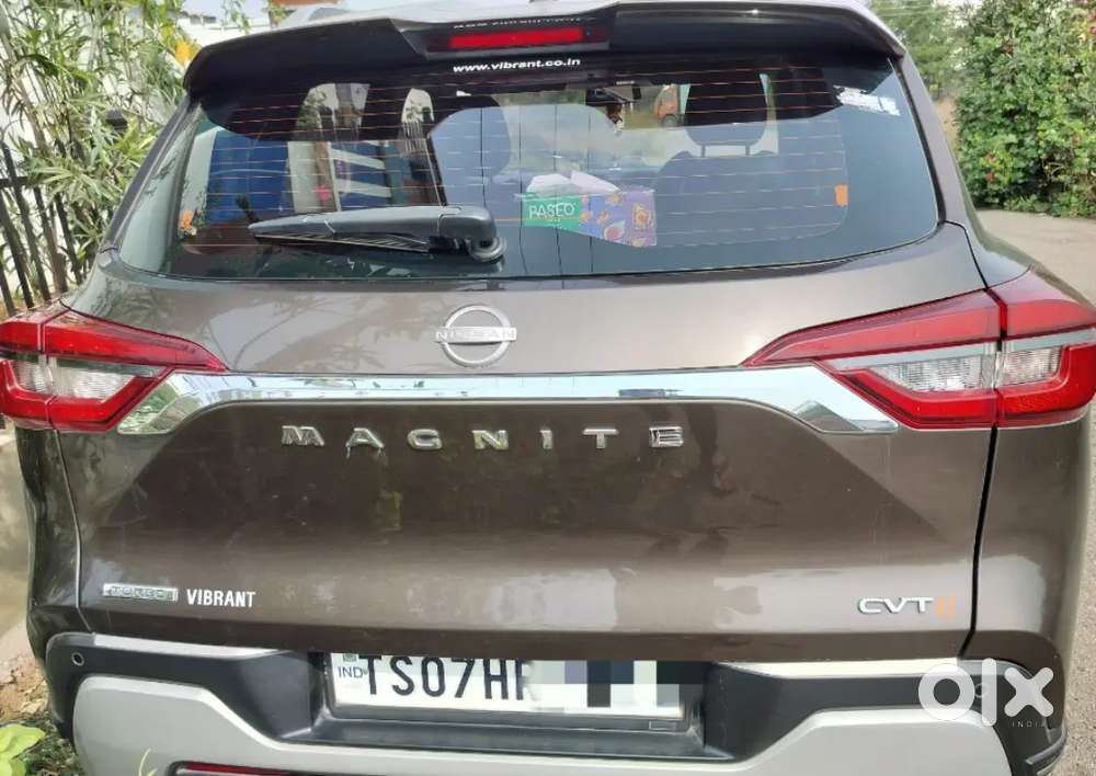 Nissan Magnite 2021 Petrol 100000 Km Driven