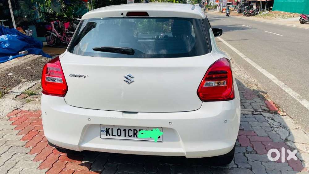 Maruti Suzuki Swift, 2021, Petrol