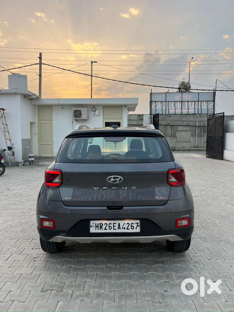 Hyundai Venue Sx Plus Turbo Dct, 2019, Petrol