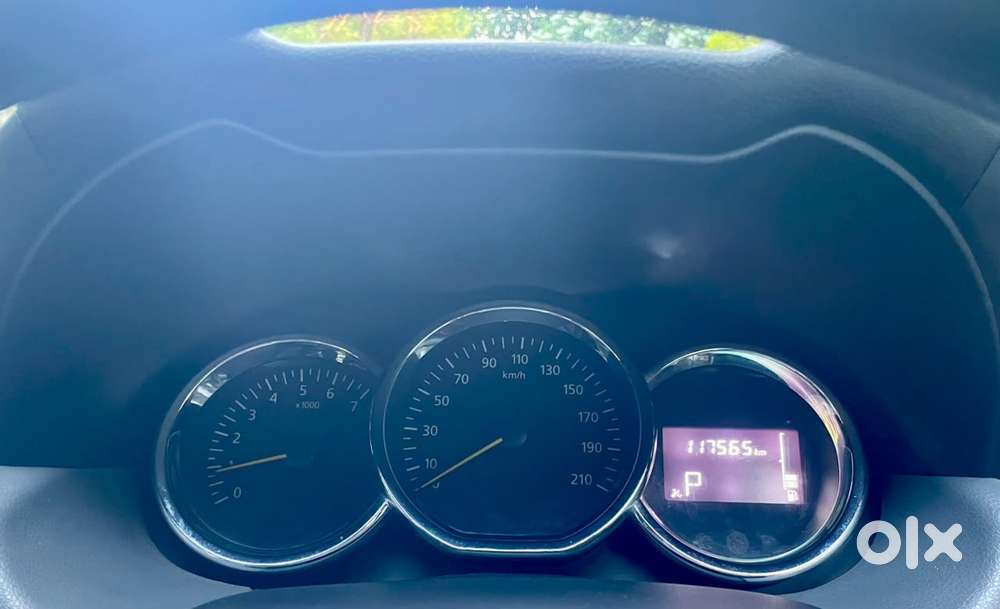 Renault Duster 1.3 Rxs Turbo Cvt Petrol, 2018, Petrol