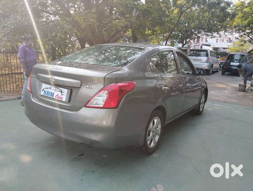 Nissan Sunny, 2012, Diesel