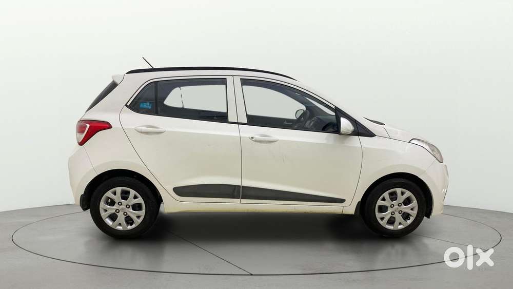 Hyundai Grand I10 Sportz 1.2 Kappa Vtvt, 2015, Petrol