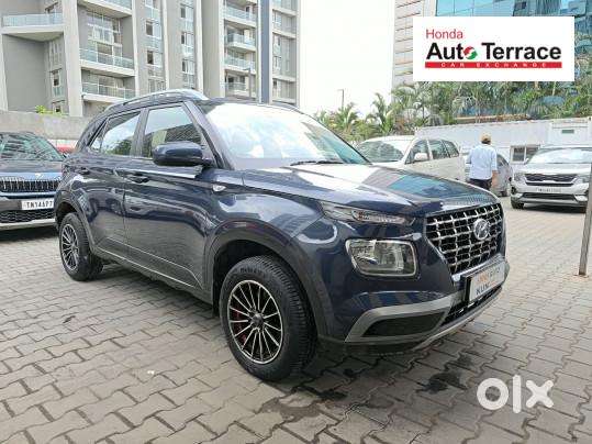 Hyundai Venue 1.2 S Plus, 2021, Petrol