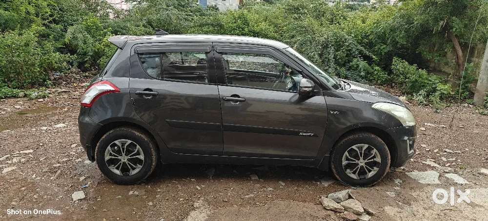 Maruti Suzuki Swift Vxi 2017 Year Car