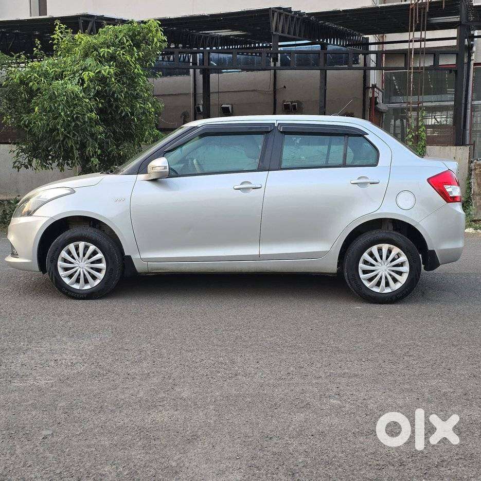 Maruti Suzuki Dzire 1.2 Vxi, 2015, Cng & Hybrids