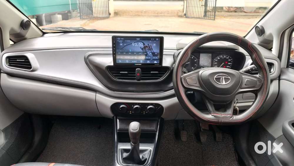 Tata Altroz Xe Petrol, 2021, Petrol