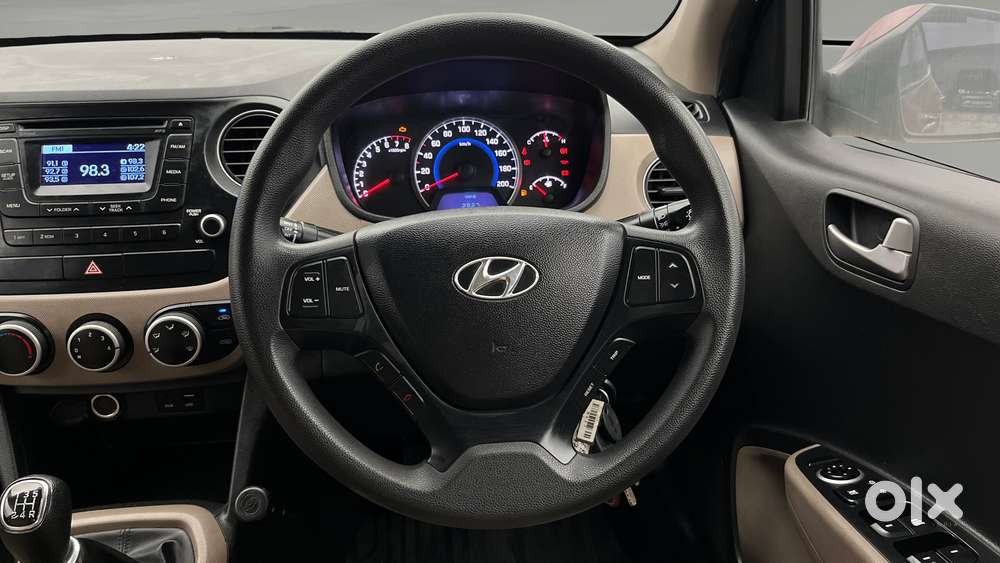 Hyundai Grand I10 Sportz 1.2 Kappa Vtvt, 2015, Petrol