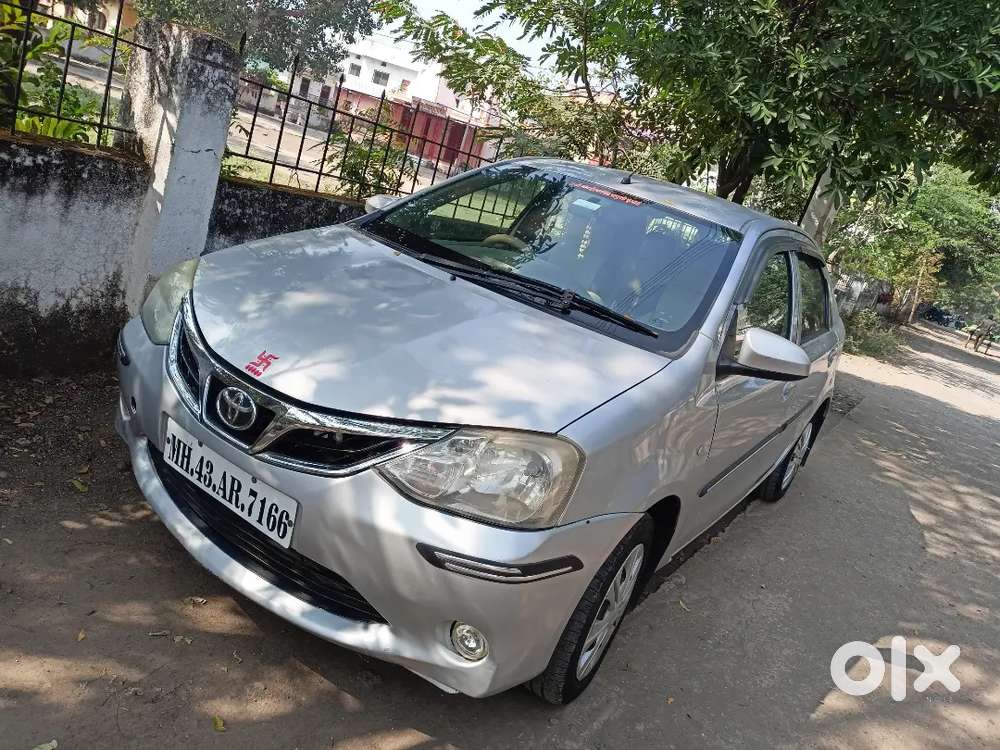 Toyota Etios 2015 Diesel 186000 Km Driven