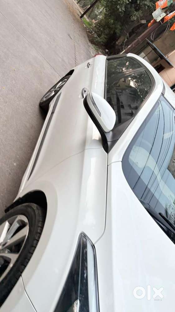 Plz Genuine Buyers Hi Msg Krein  Hyundai I20 Top Model