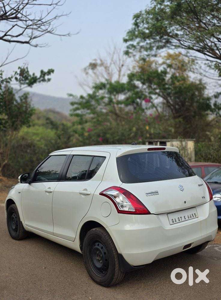 Maruti Suzuki Swift Vxi + Manual, 2014, Petrol