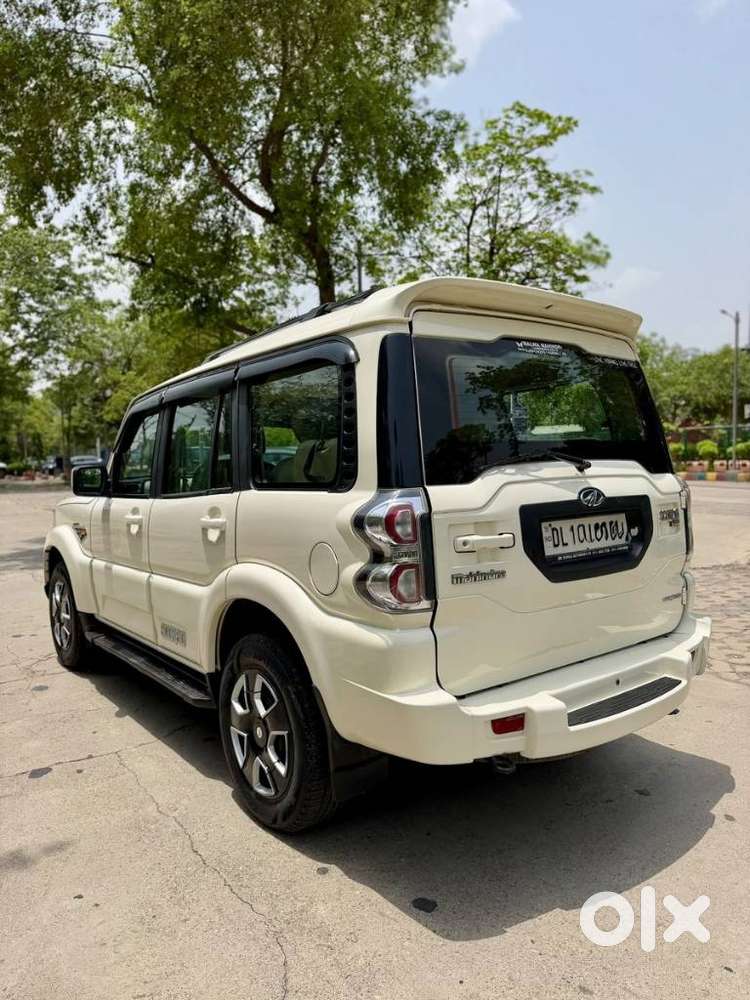 Mahindra Scorpio S6 Plus, 2017, Diesel
