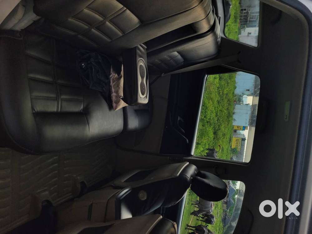 Mahindra Xuv500 W6 2018