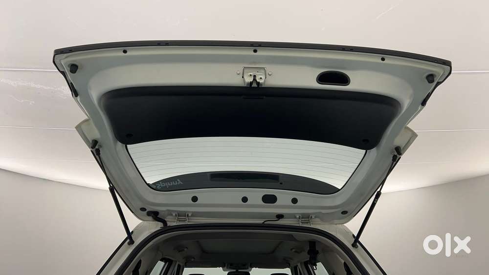 Hyundai Alcazar Platinum 7 Str 1.5 Turbo Petrol Adventure, 2023, Pet..
