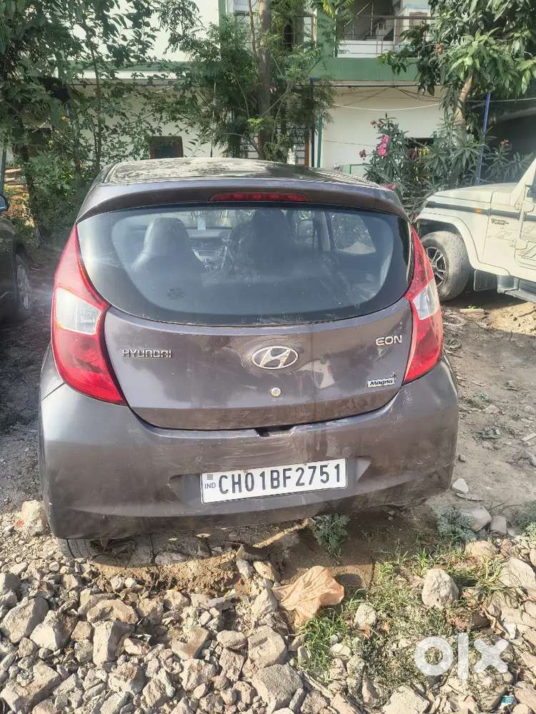 Hyundai Eon 2016 Petrol Well Maintained