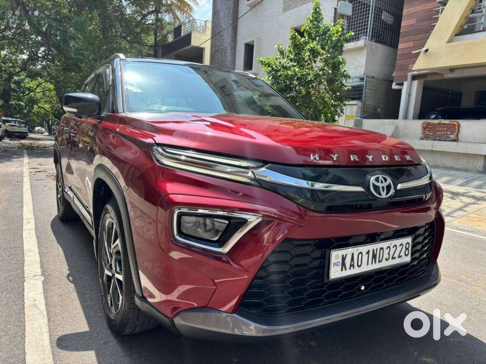 Toyota Urban Cruiser Hyryder 1.5 V Hybrid, 2024, Petrol