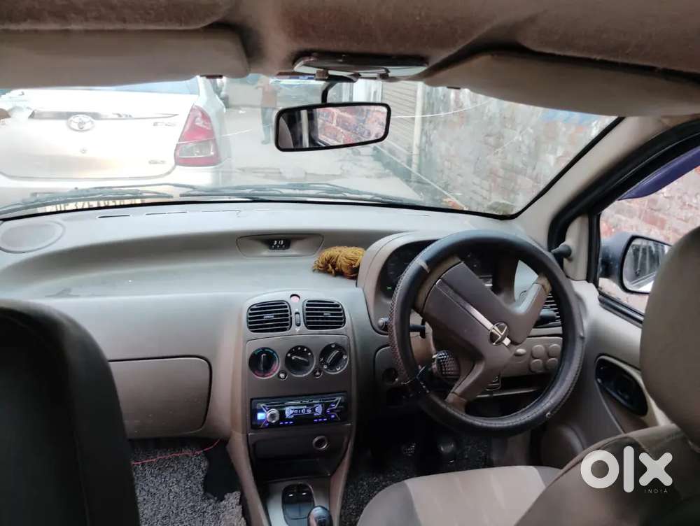 Tata Indigo Ecs Ls 2013
