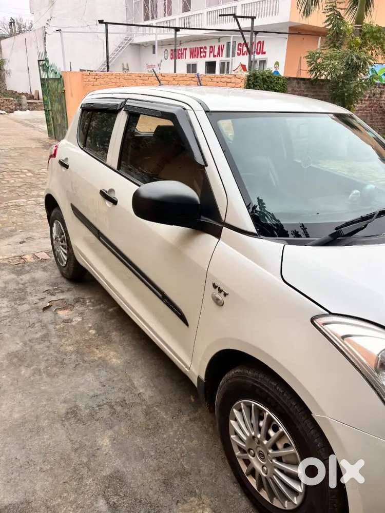 Swift Lxi Petrol Cng