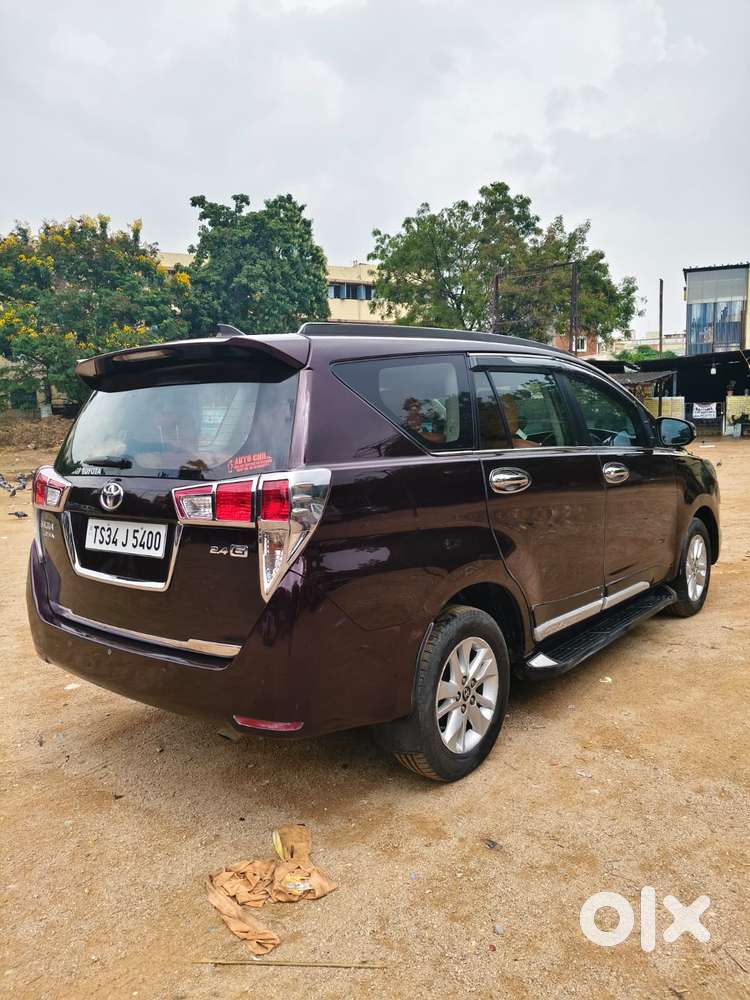 Toyota Innova Crysta 2.4 G Mt 8s, 2016, Diesel