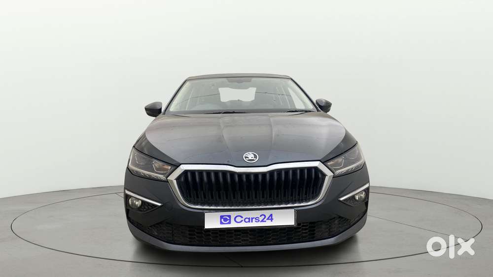 Skoda Slavia Style 1.0l Tsi Mt, 2022, Petrol