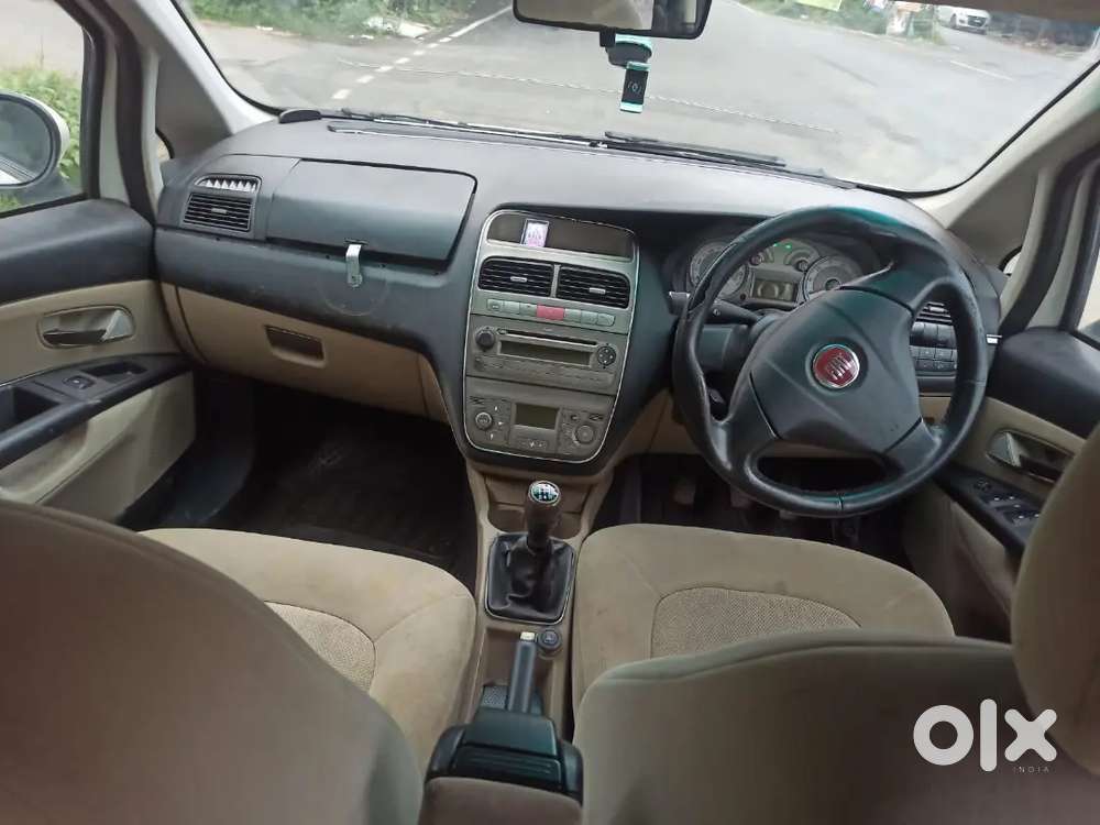 Fiat Linea 2011 Diesel Car