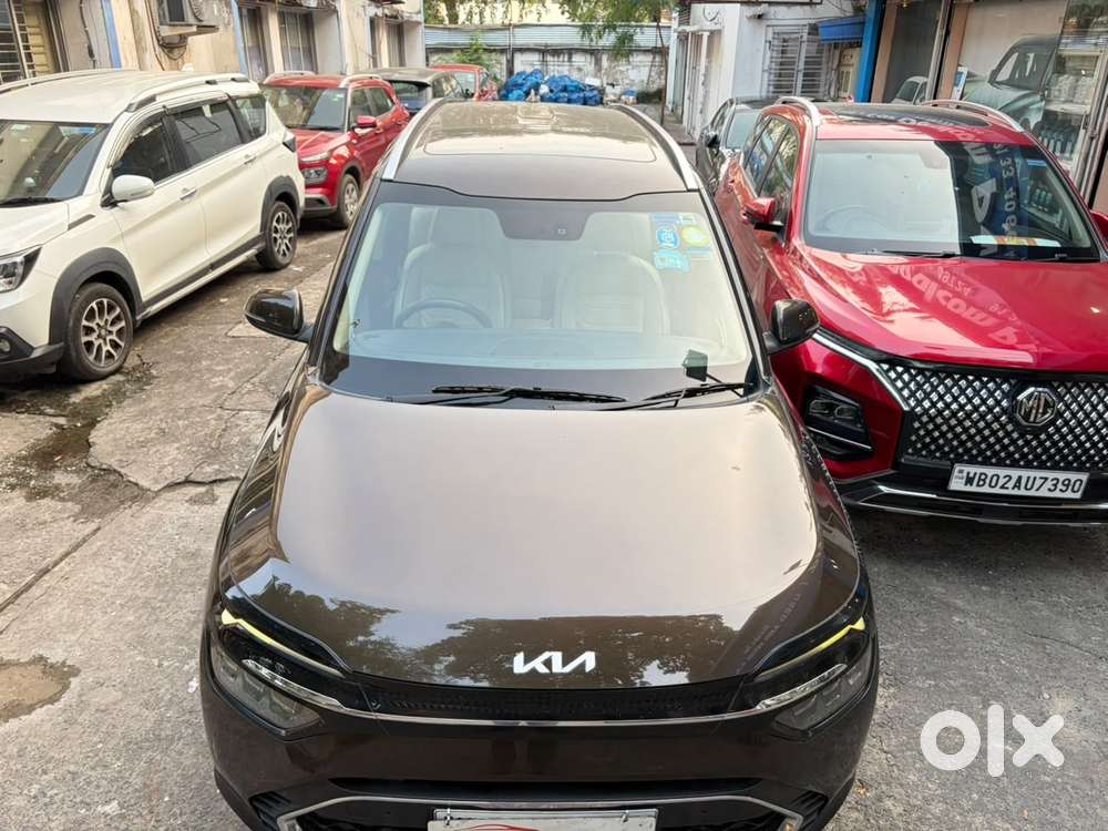 Kia Carens G1 4.6mt Luxury Plus 7, 2022, Petrol