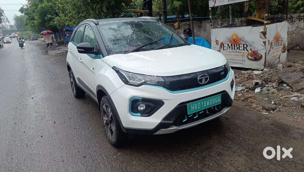 2023 Tata Nexon Ev Max Xz+ Lux