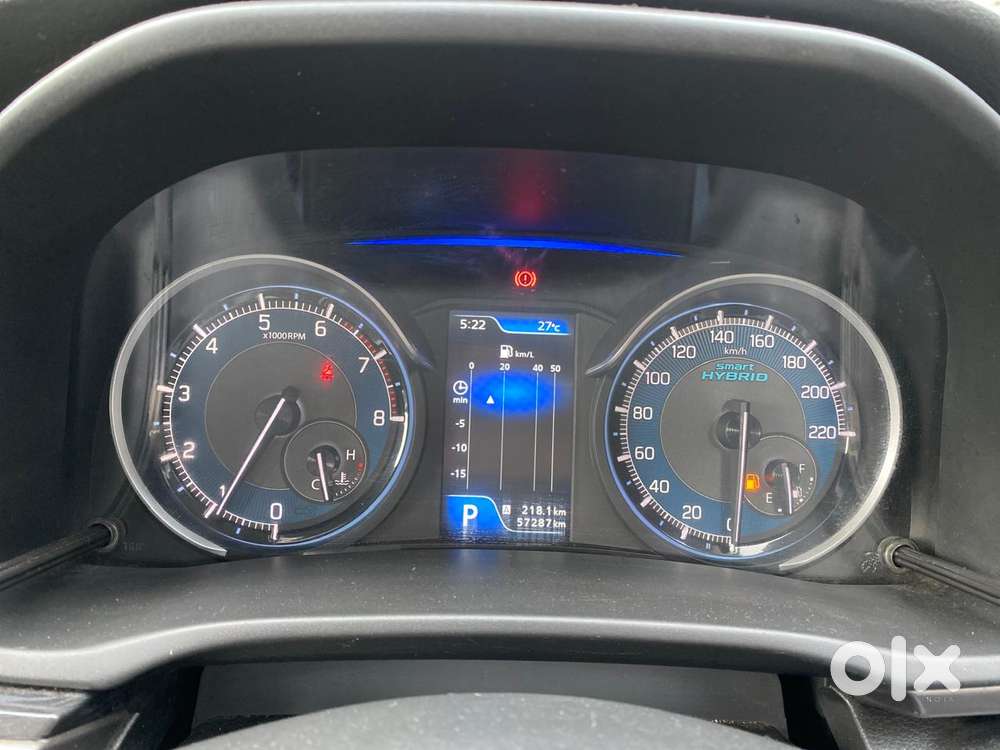 Maruti Suzuki Xl6 1.5 Zeta At, 2020