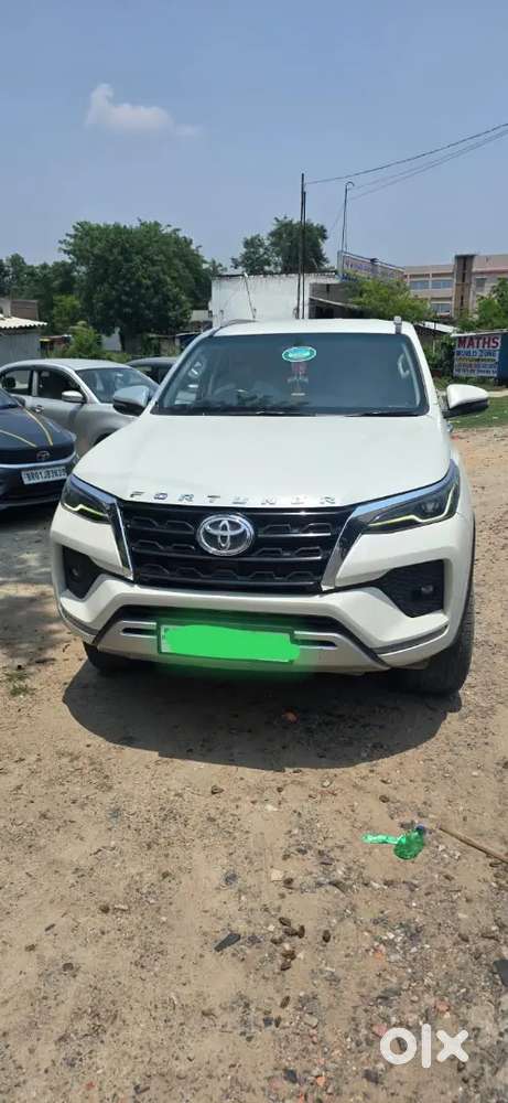 Toyota Fortuner 2021 Diesel 95000 Km Driven