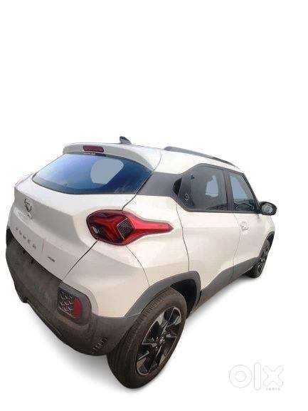 Tata Punch Accomplished Dazzle Sunroof Cng, 2023, Petrol