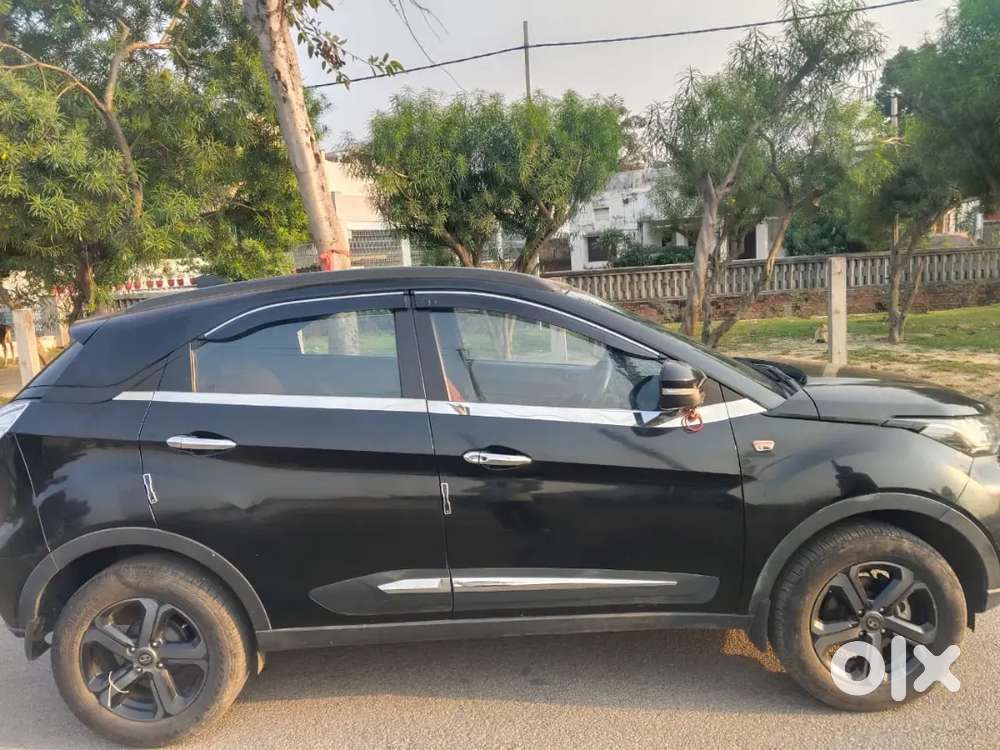 Tata Nexon Petrol 2023