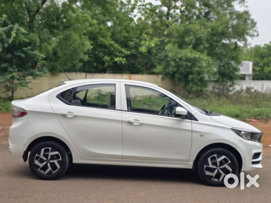 Tata Tigor 1.2 Revotron Xt, 2025, Petrol