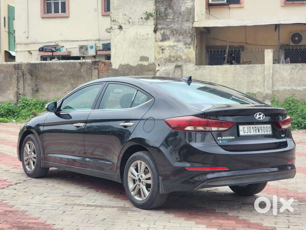 Hyundai Elantra 2.0 Sx Option, 2017, Petrol